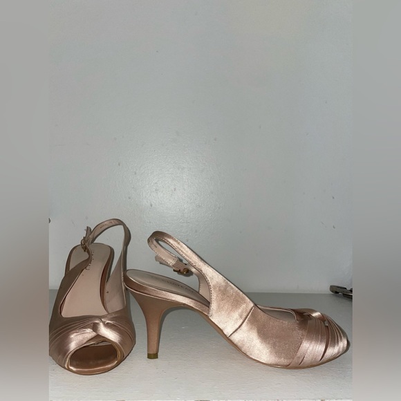 LA CHATEAU HIGH HEELS SIZE 7 WOMEN’S - Picture 2 of 16